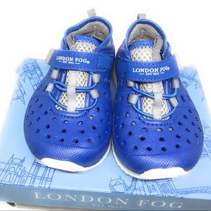 New in Box London Fog Mudpuppies Size 5